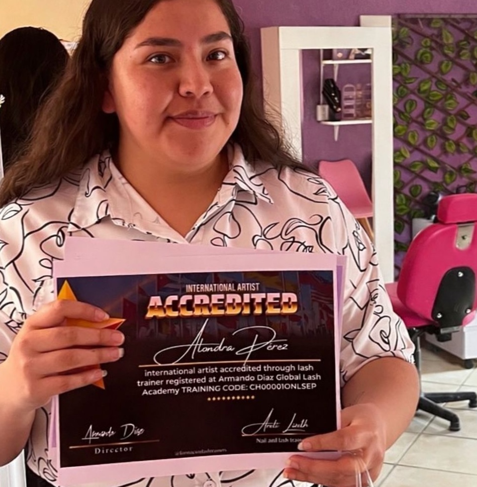 Alumna certificada