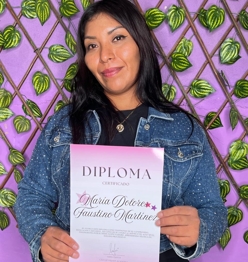 Alumna certificada