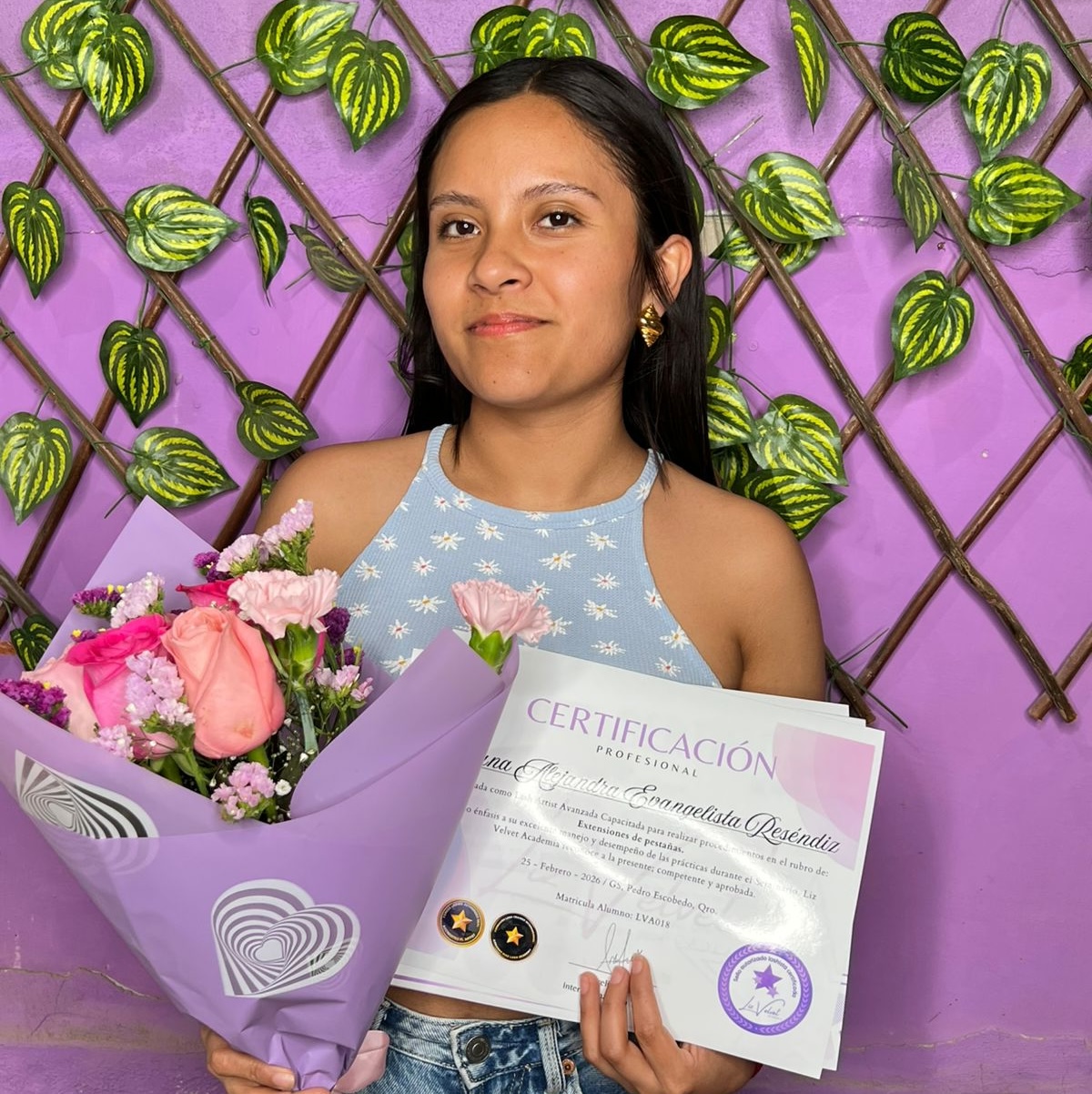 Alumna certificada