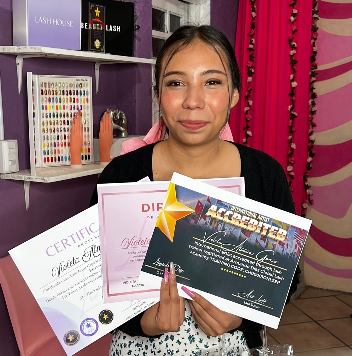 Alumna certificada